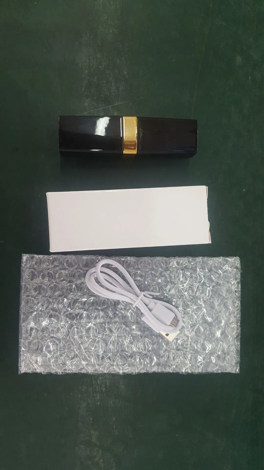 Cosmetic Gifts Makeup Mini Mobile Lipstick Power Bank