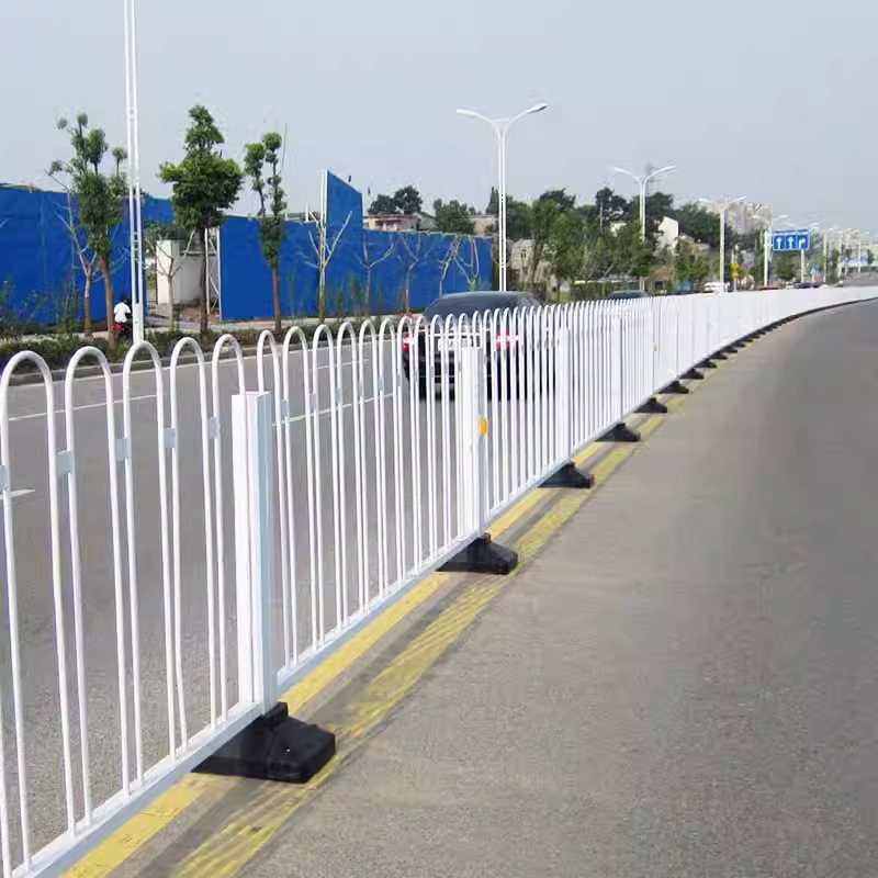 Flexible Zinc Coated Road Fence for Adjustable Traffic Flow Control