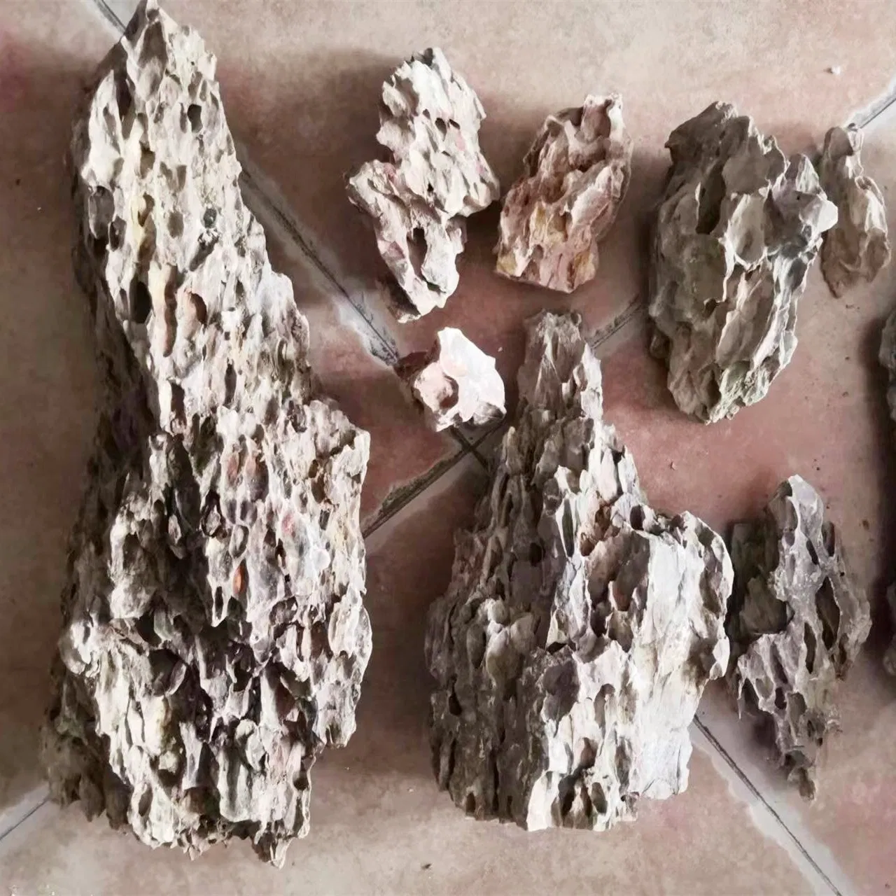 Natural Slate Stone Rocks Aquariums Dragon Stone for Aquascaping