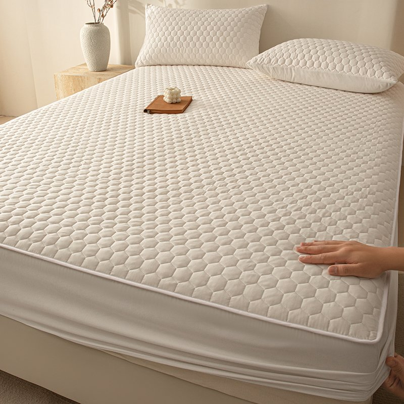 Microfiber Quilted Air-Permeable Waterproof Mattress Protector Cover with Stretchable Porkets