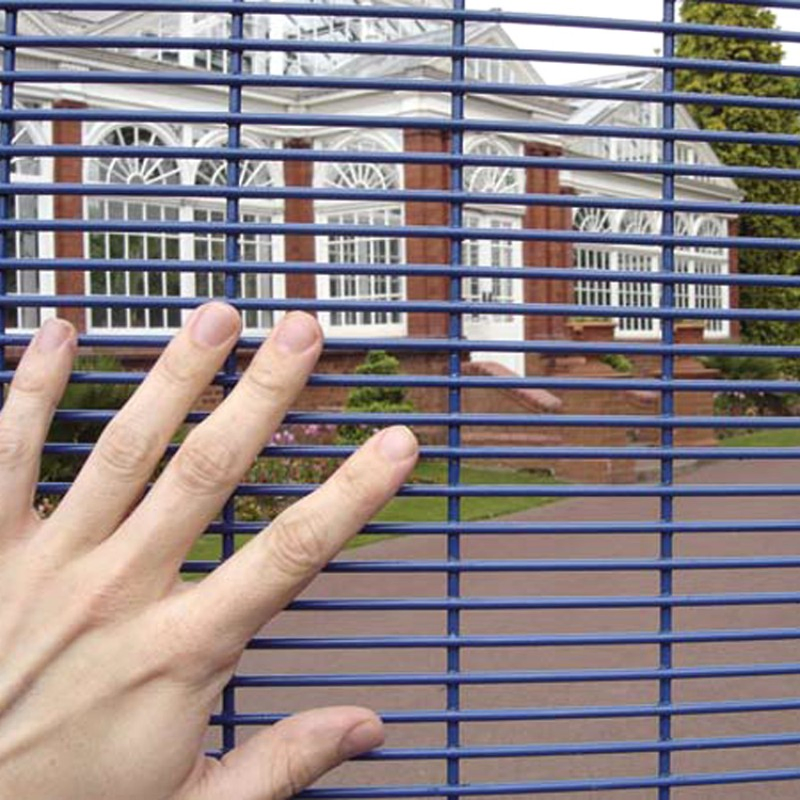 1.8-3m PVC Coated 358 Welded Mesh Fence Panels Clear View Mesh Fence Prison Airport High-Security Anti-Cut Anti-Climb Fence