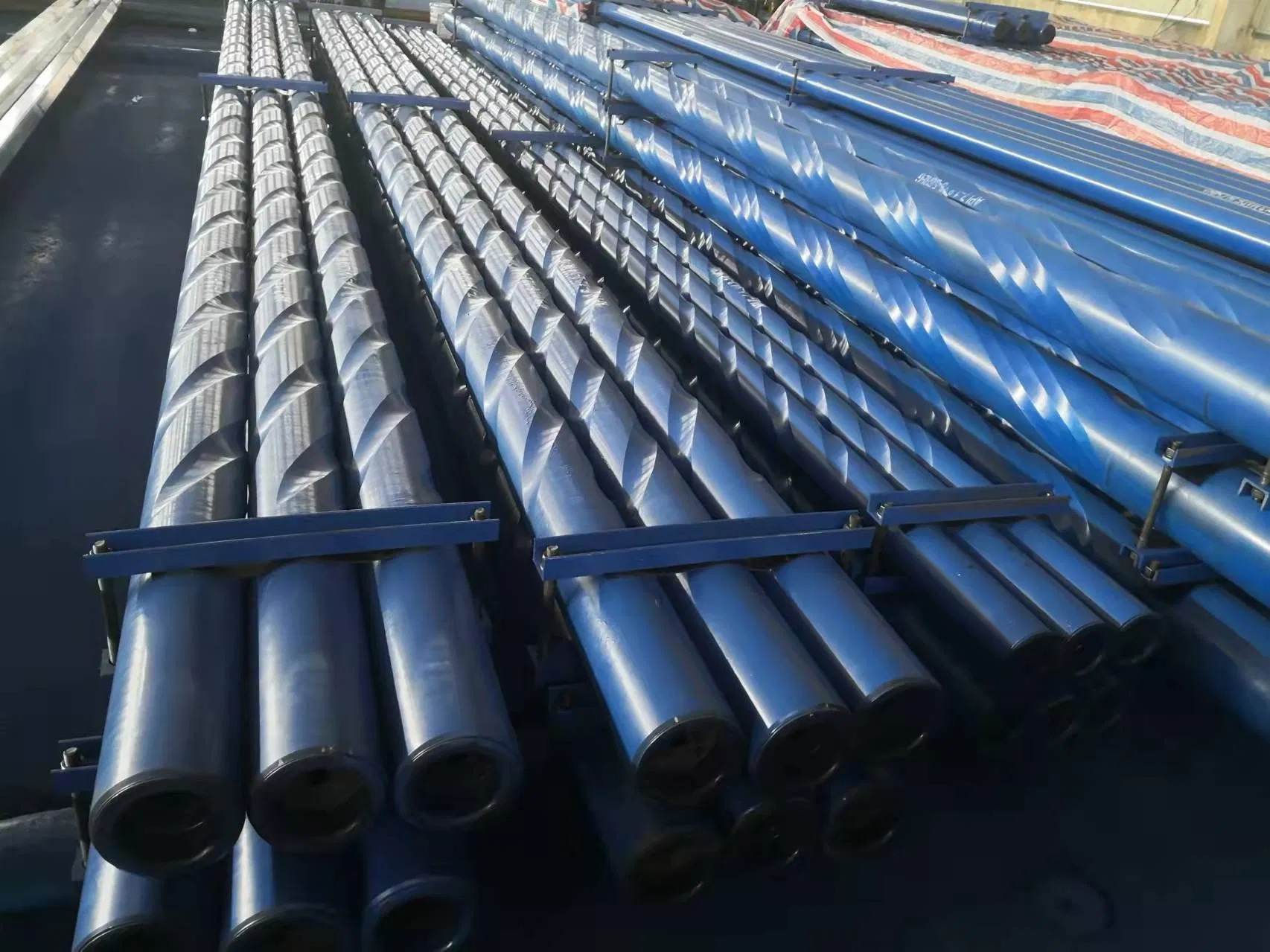 4145h Spiral Drill Collar R2 Length for Well Drilling