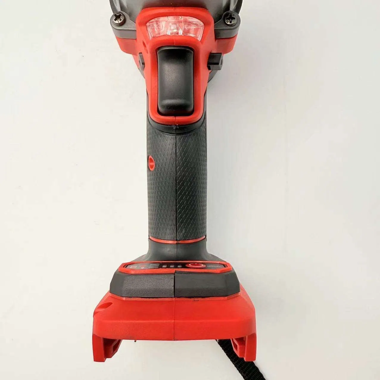 Беспроводной гайковерт промышленный 800 Н·м