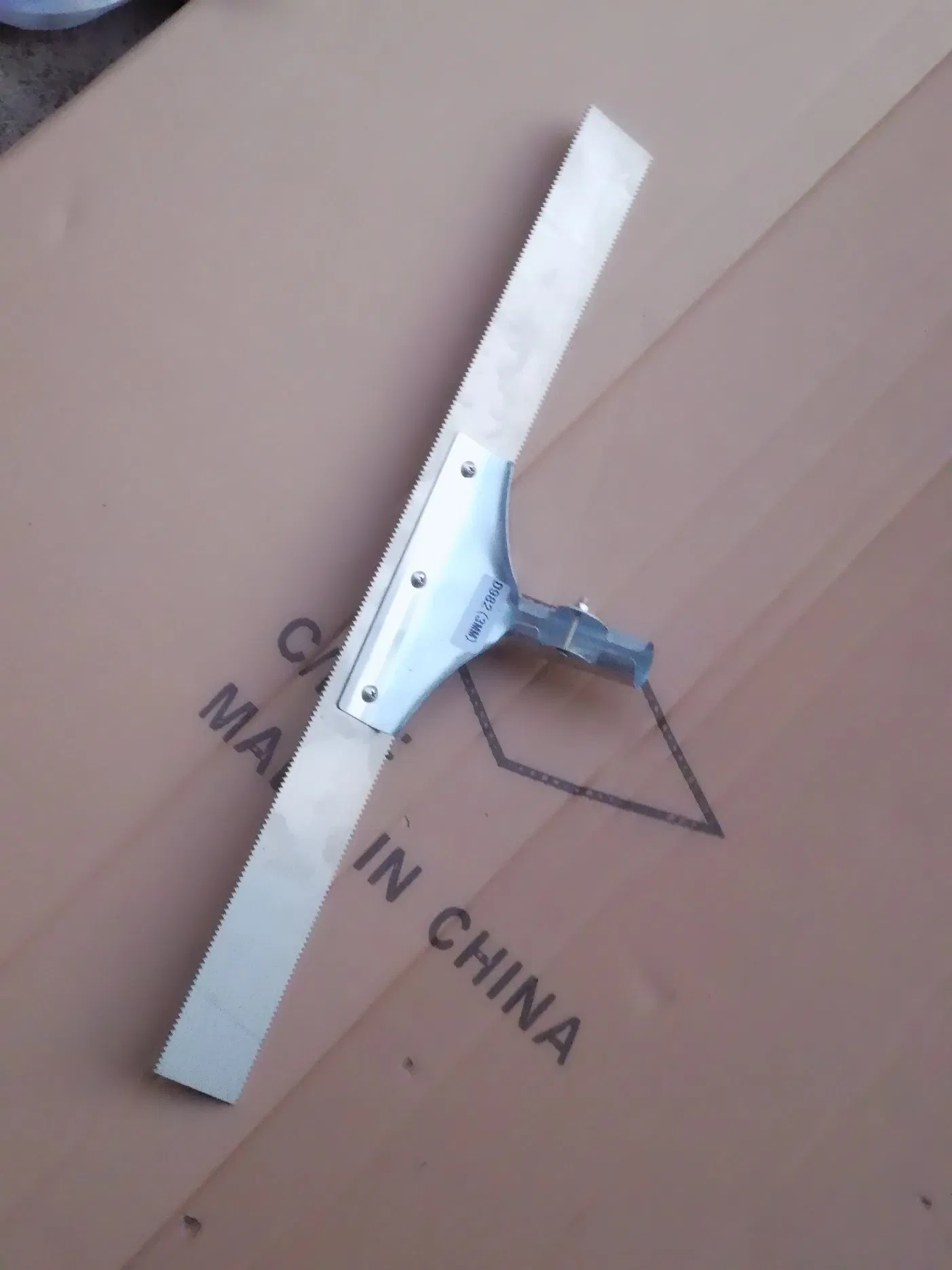 Resin Glass Double Edge Rake