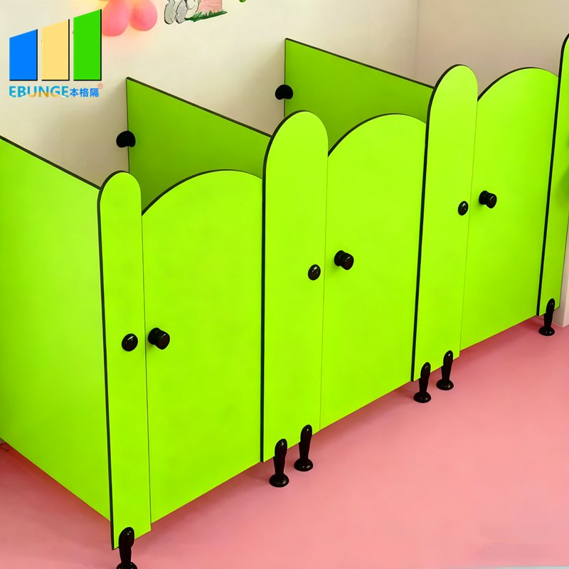 Colorful Waterproof HPL Toilet Cubicle Partitions for Kids Niraery