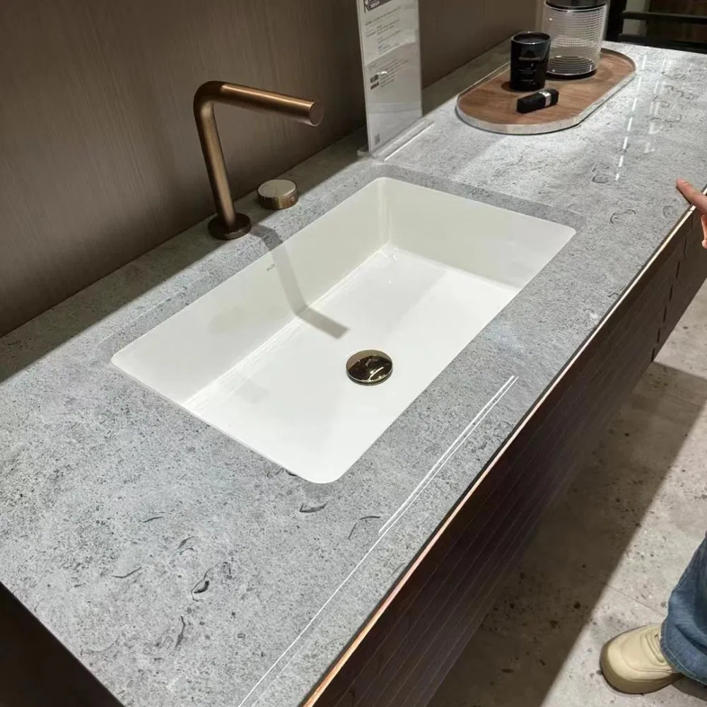 Top-Grade Artificial/Natural Marble for Hospitality & Luxury Residences: Kitchen Counter Bathroom Floors, Wall Cladding, Tiles, Stairs, Window Sills