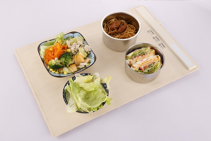 Compact and Portable Silicone Warming Tray for Food and Drinks