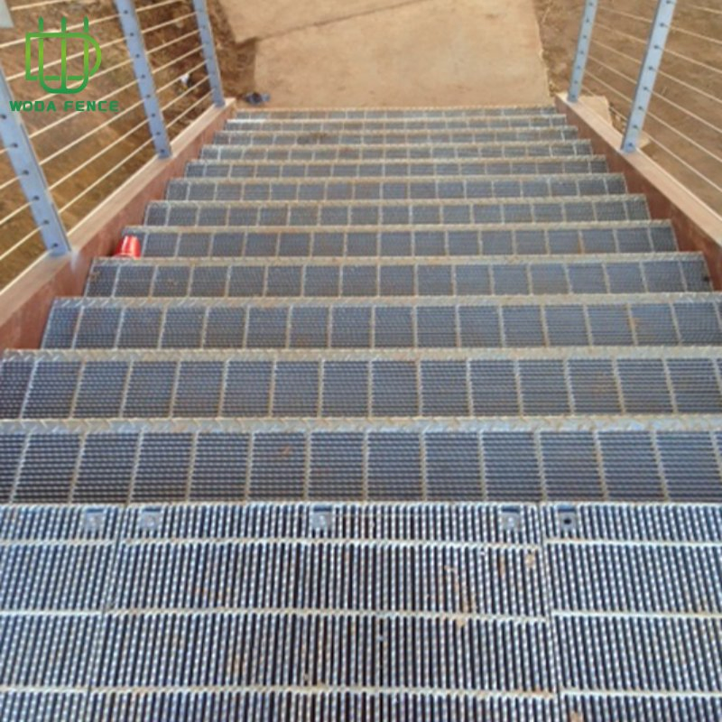 Premium Used Galvanized Steel Grating for Modern Applications