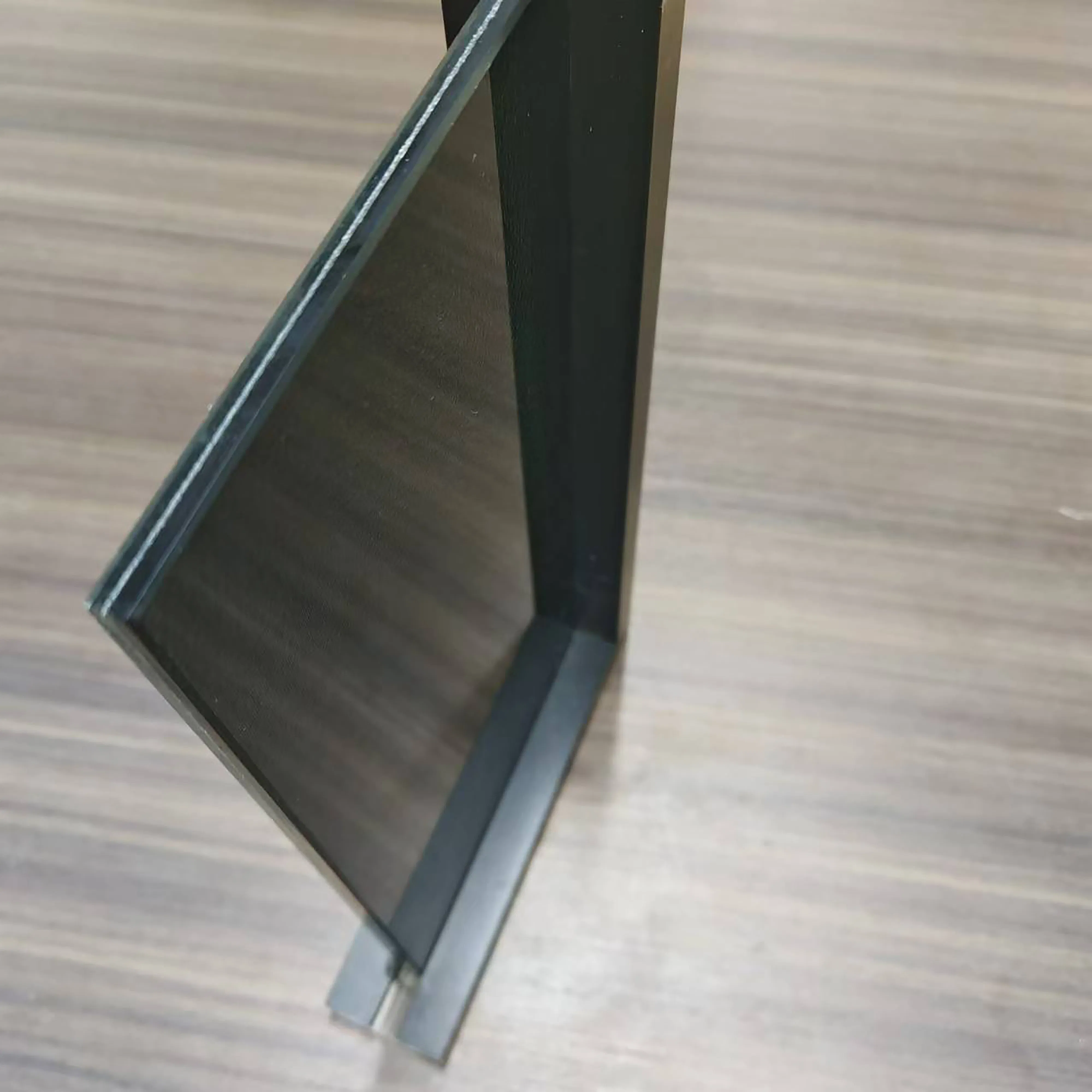 Artistic Elegant Glass Panels to Enhance Your Home's Style