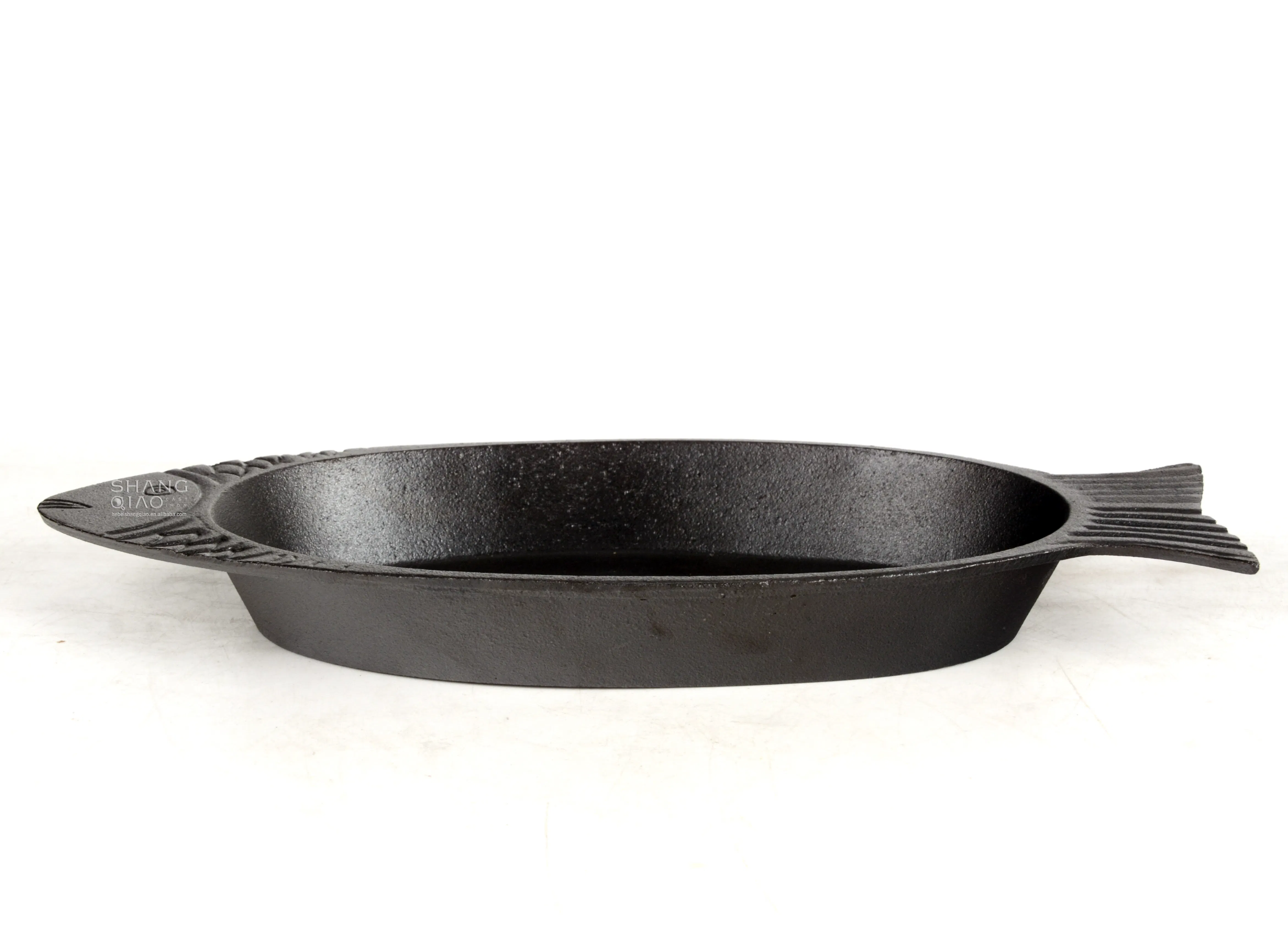 Чугунная сковорода-гриль в форме рыбы