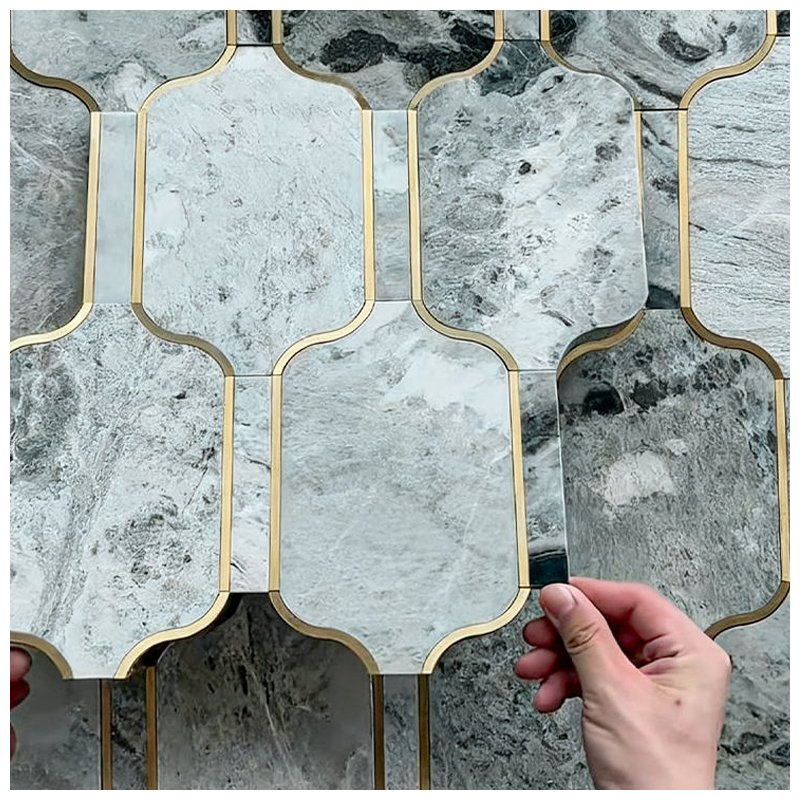 Raggio Verde Marble Arabesque with Metal Mosaic Tiles