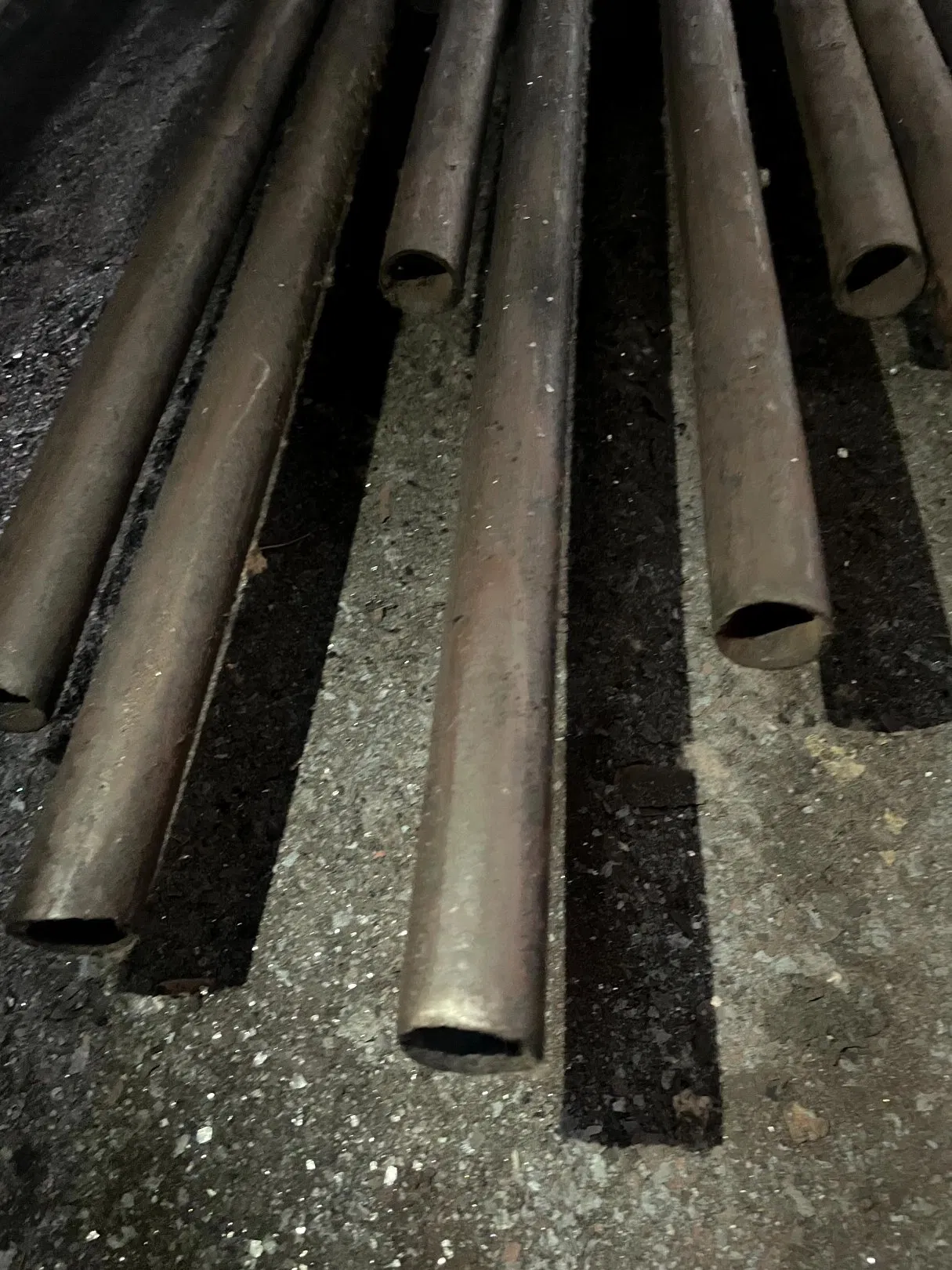 Durable Titanium Alloy Seamless Extra-Thick Ultra-Strong Long-Length Precision Tube