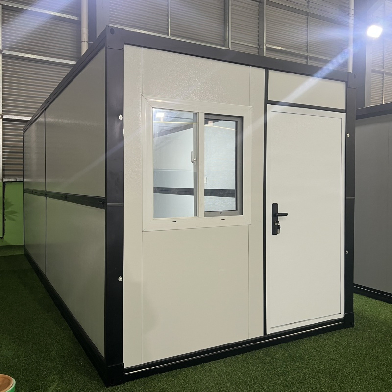 Prefab Steel Fast Assembly/Flatpack/Foldable/Expandable/Pitched Container House