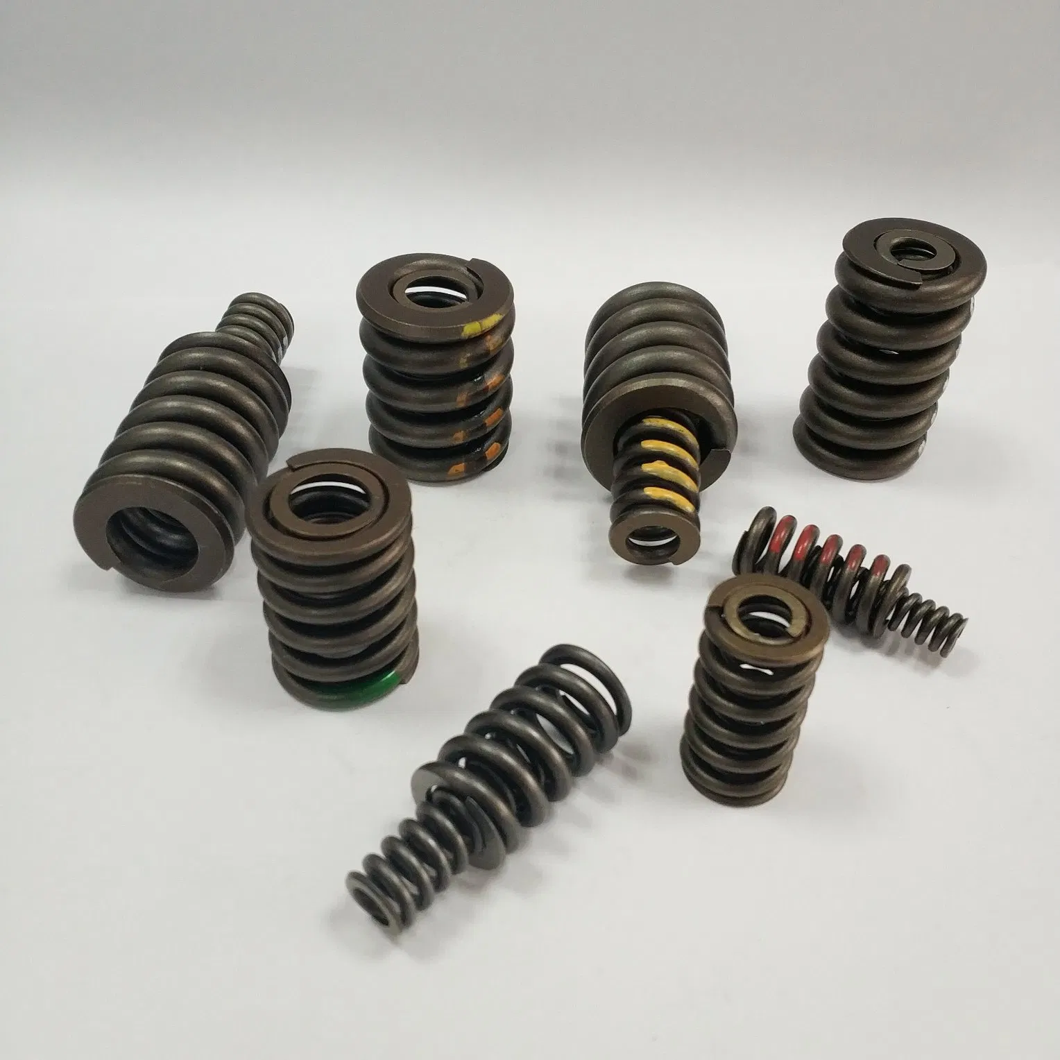 OEM Metal Coil Clutch Spiral Compression Spring in Carbon Steel with High Strength for Auto Vehicle
