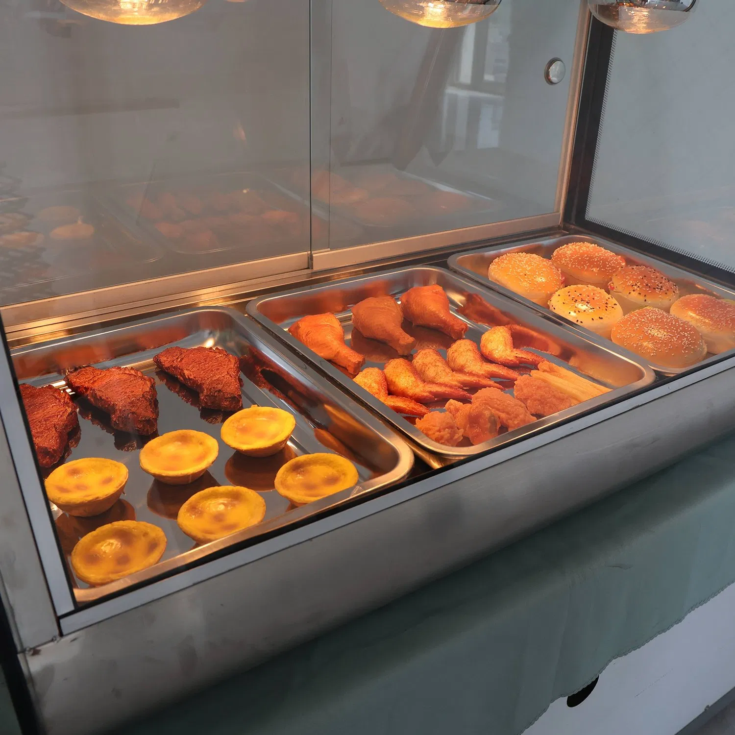 Stainless Steel Food Warming Showcase with Adjustable Temperature Control for Cafeterias