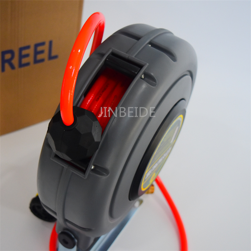 Auto Wall Mounted Automatic Retractable Water Hose Reel ABS Cable Reel 180 Degree Rotation Automatic Water Hose Reel