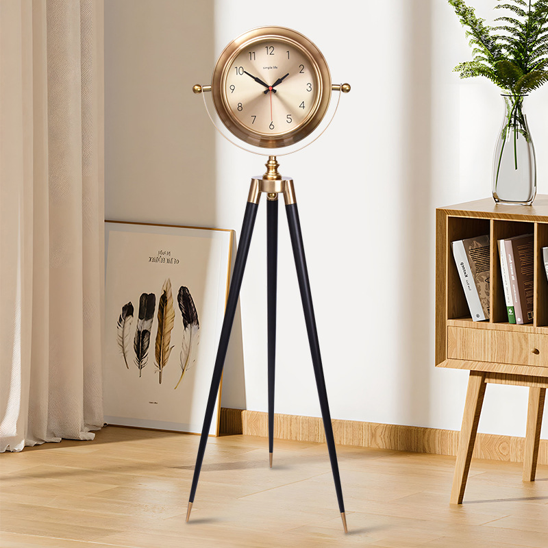 Popular Light Luxury Fashion Living Clock American Three Legs Floor Clock