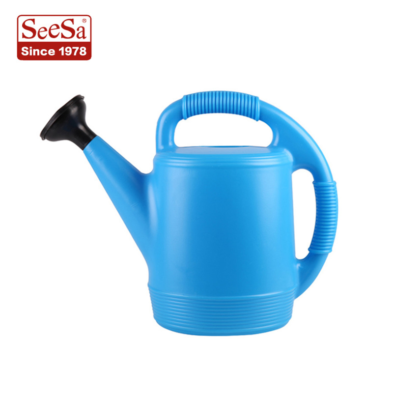 8L Plastic Garden Household Water Pot Watering Can