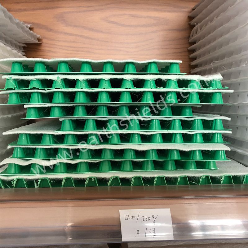 HDPE Plastic Dimple Drainage Waterproof Board/Sheet Composite Board