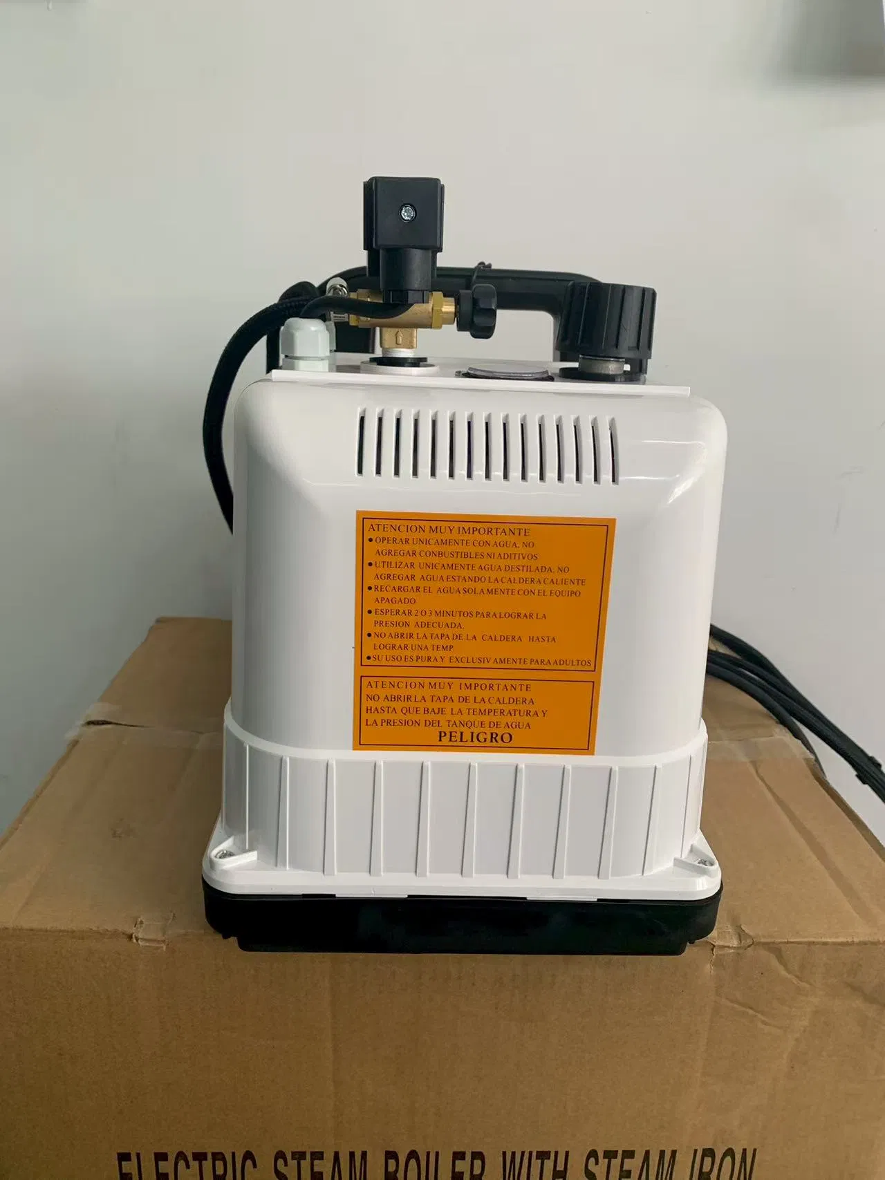 High-Performance Portable Clothing Iron for Ultimate Wrinkle Removal