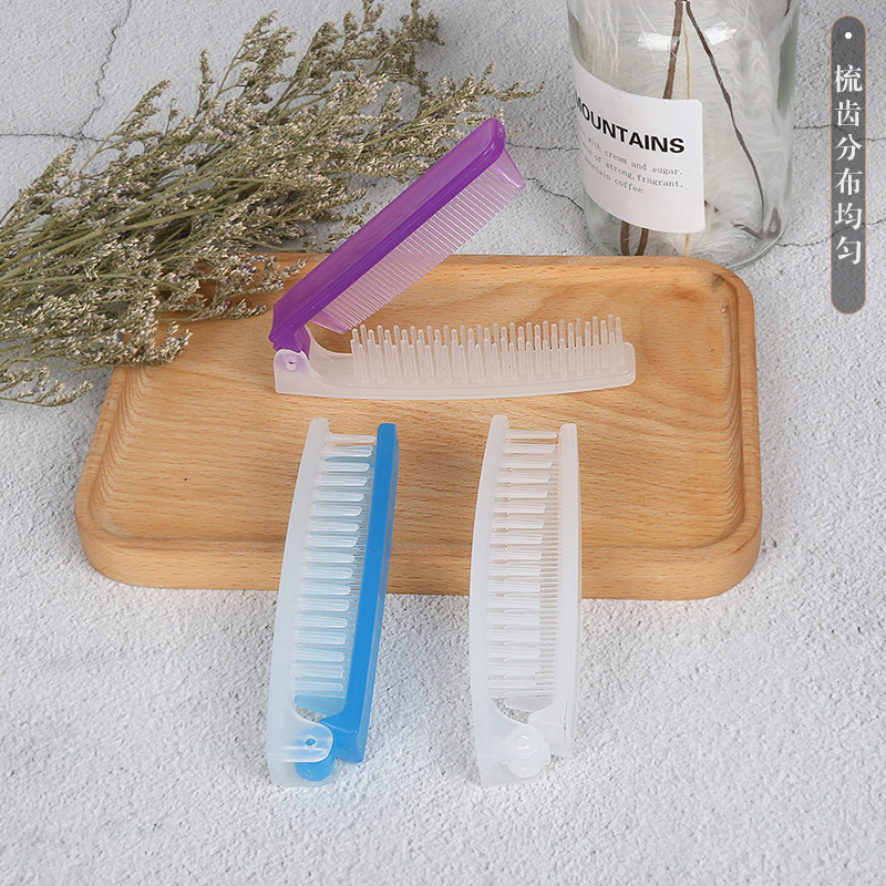 Popular Folded Comb Hotel Amenities for Guest Room Using