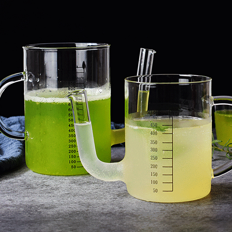 Glass Measuring Cup with Long Spout for Cooking Oil Baking Tool