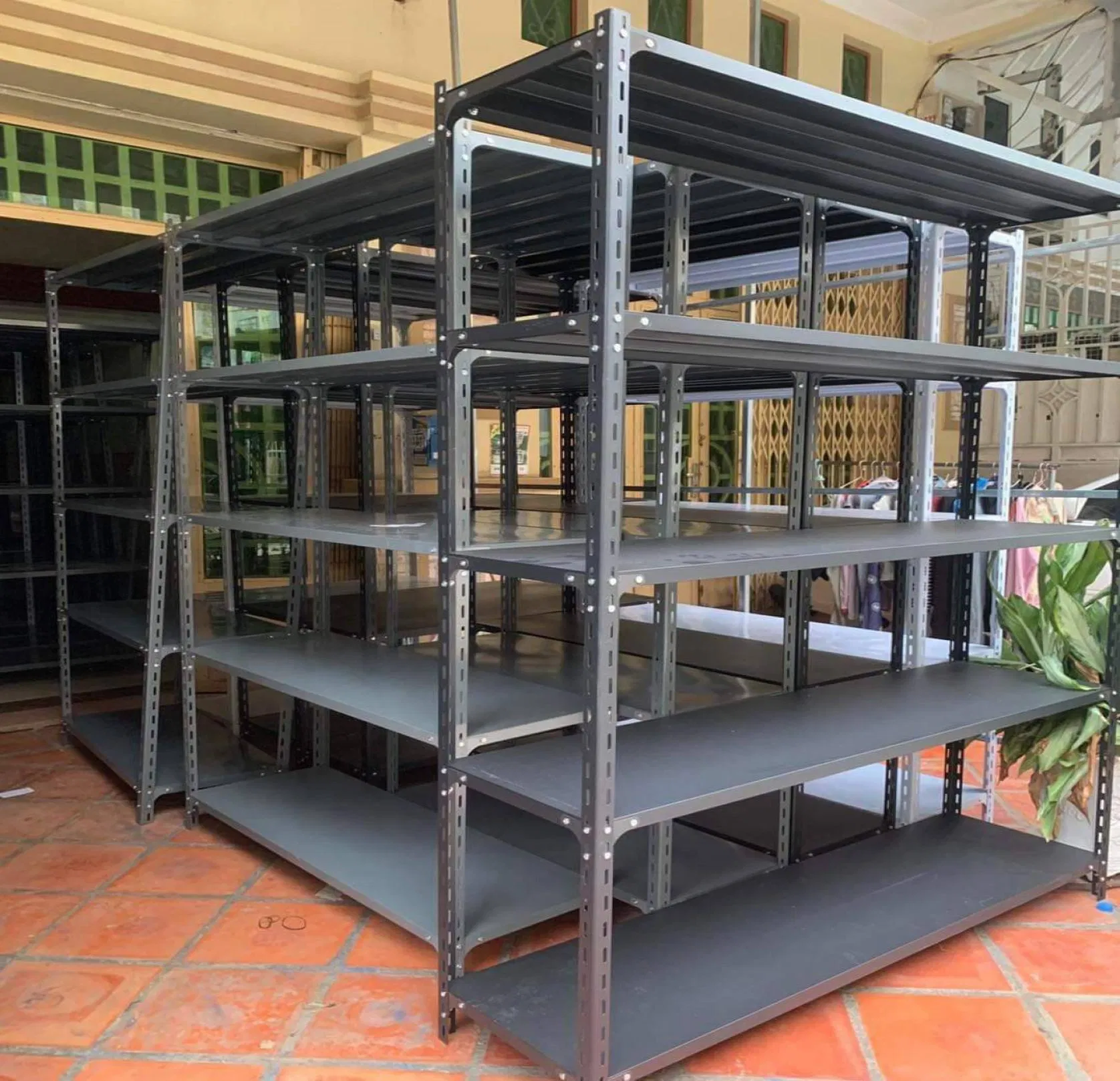 Wholesale Stainless Steel Angled Slotted Coated Perforated Iron Unequal Edge Iron Shelving Brackets Metal Shelf Bracket