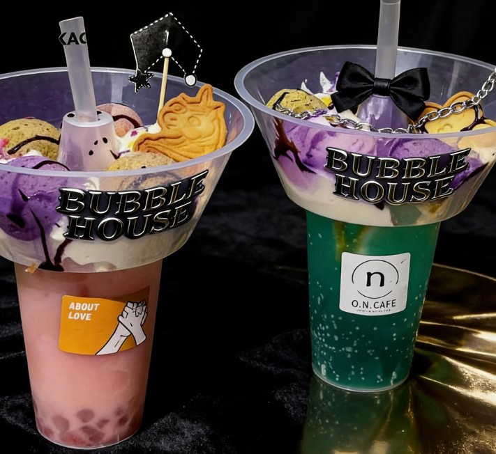 Disposable PP Takeaway Snack and Drink Plastic Cup with Straw and Snack Tray Bowl for Fruit