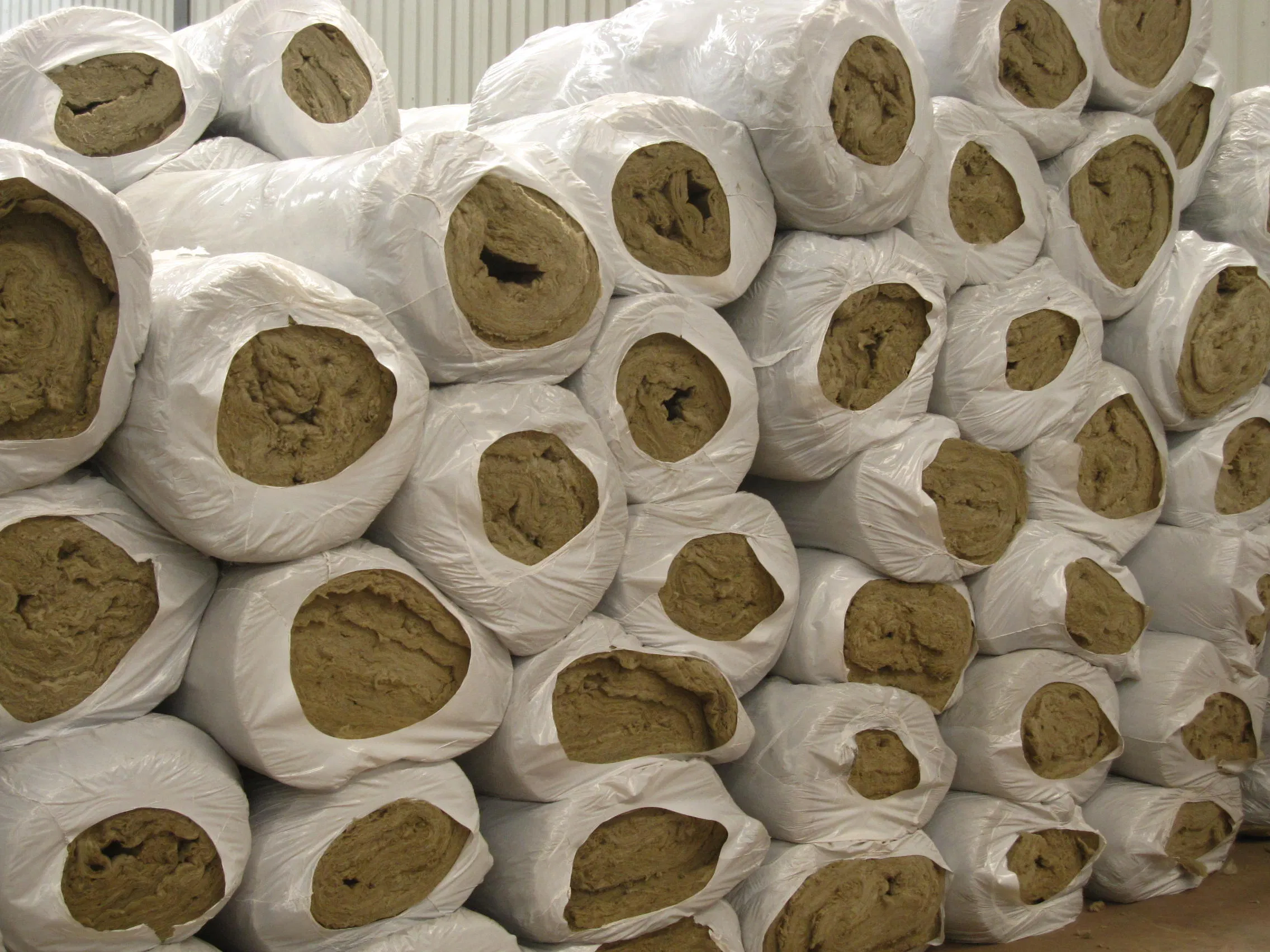 80kg/M3 Rock Wool Blanket Wit Galvanized or Stainless Steel Wire Mesh