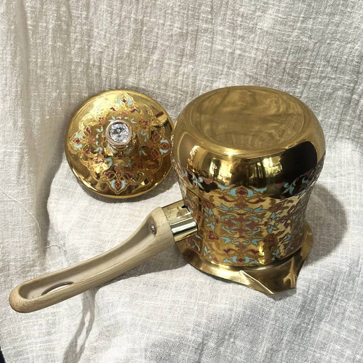 Middle East Stainless Steel Coffee Pot Set: 2-Piece Wooden-Handle Pitchers