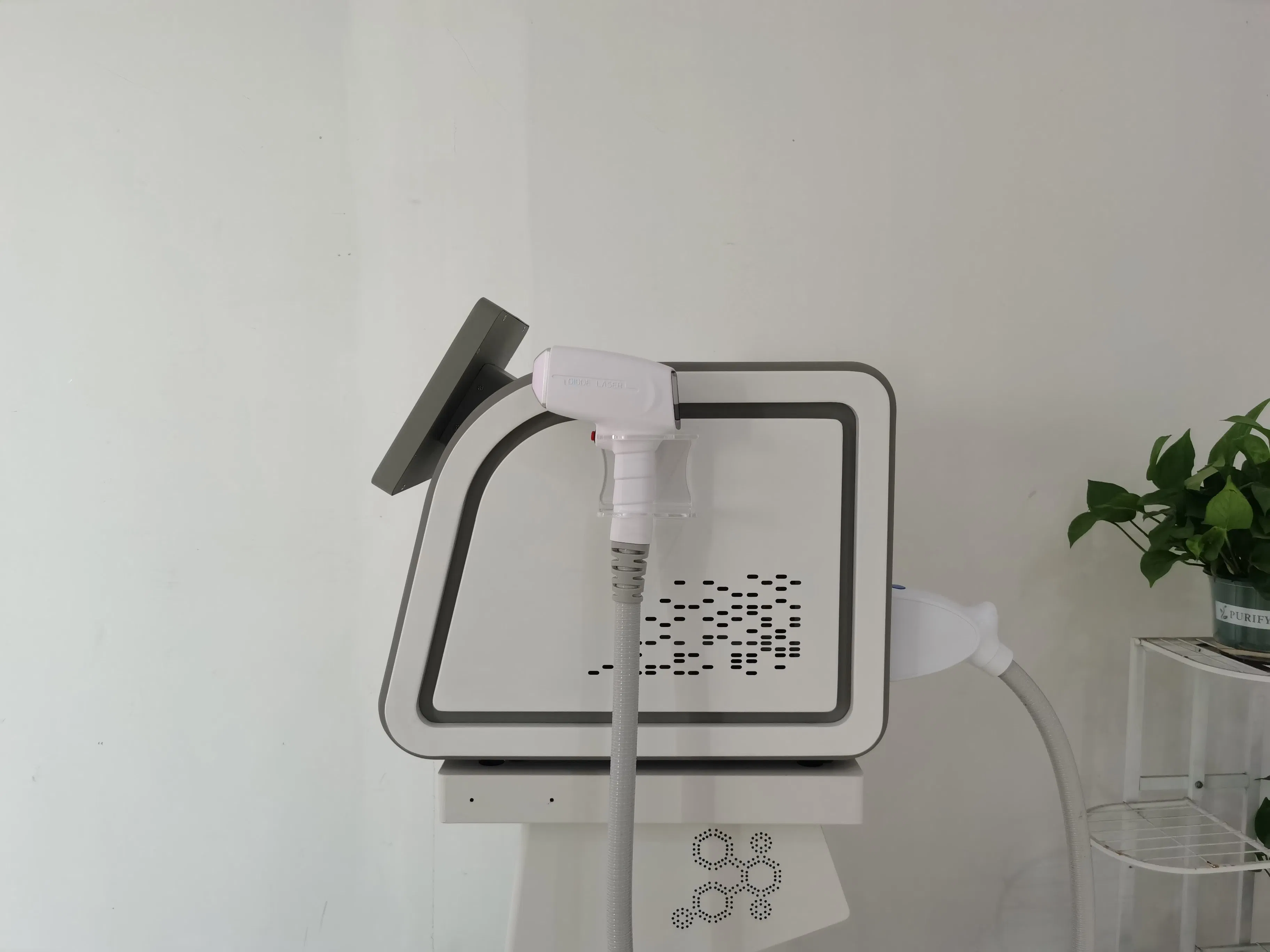 Newest Diode Laser Hair Removal Equipment Touch Screen Handpiece 810 808nm Wavelength Hair Removal Device Diode Laser