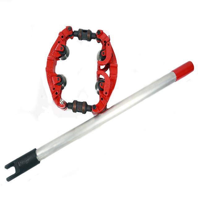 Ручной труборез для стальных труб большого диаметра