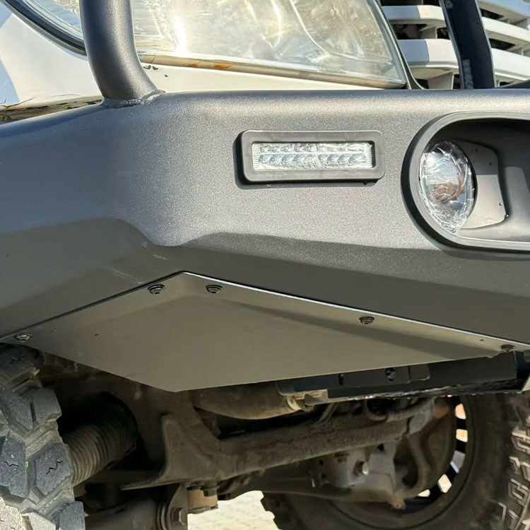 Стальной силовой бампер для Toyota Land Cruiser LC100, LC120, LC76