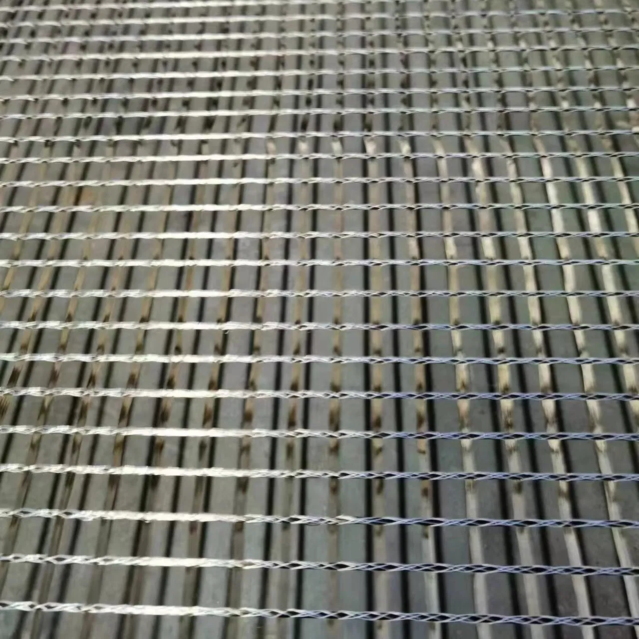Basalt Geogrid 50kN 80kN 100kN Geogrids Made with Basalt Fibers