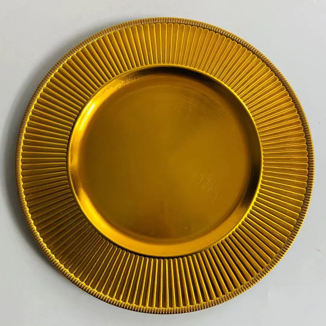 Golden Plates Are Used for Table Party Decoration