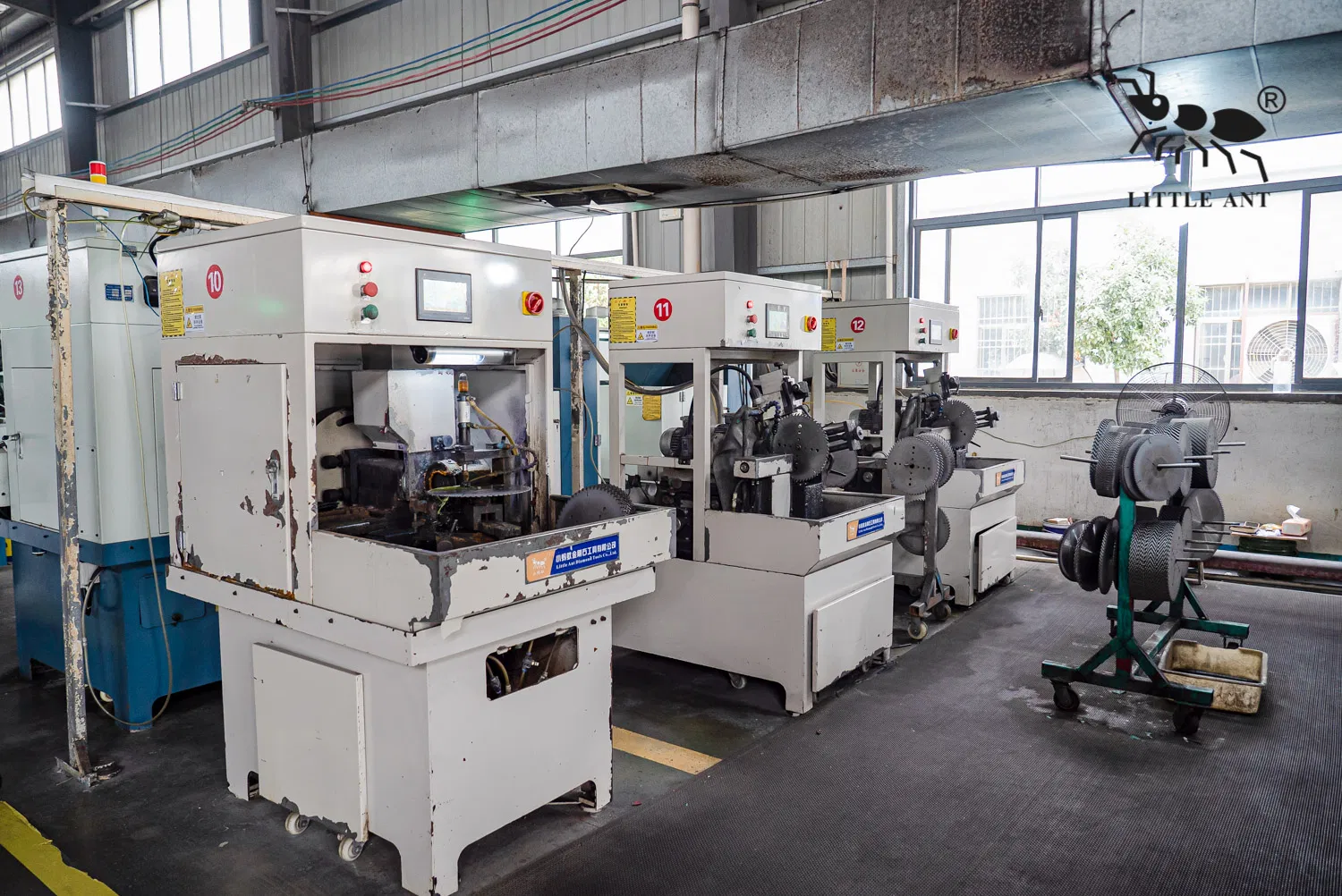 Super Fine Industrial Diamond Dust Powder Polishing Synthetic Diamond Powder