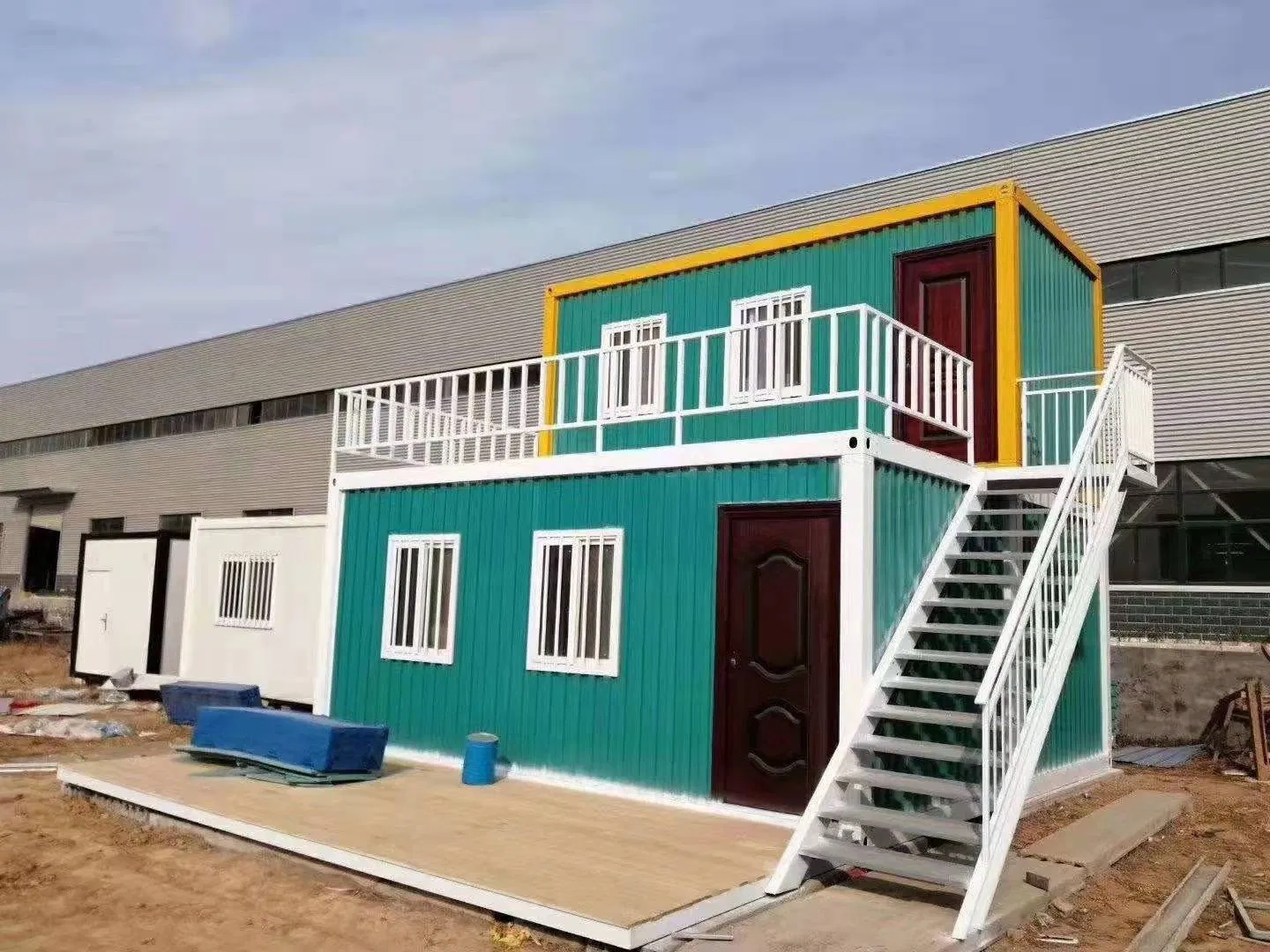 Low Cost 20FT/40FT Mobile Prefabricated Flat Pack Modular Container House for Sale