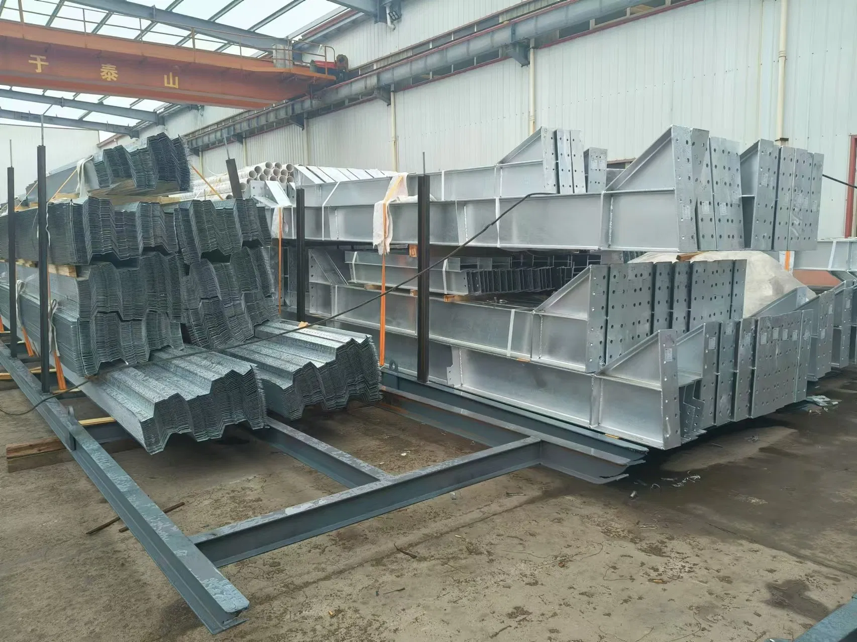 Simple Steel Staircase and Ramps/Factory Welded Connection/Customized Size
