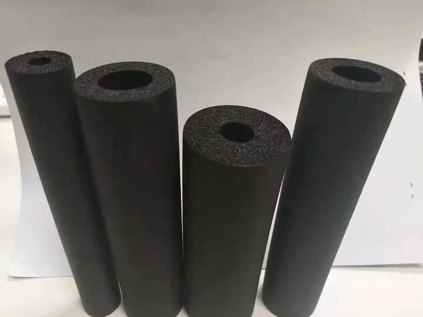 High Quality Foam Rubber Pipe Heat Insulation Tube with Aluminium Foil