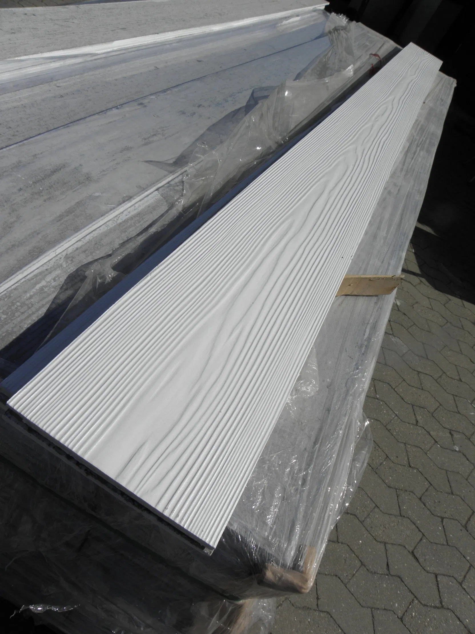 Wooden Grain Siding Plank for Villa Integrated House