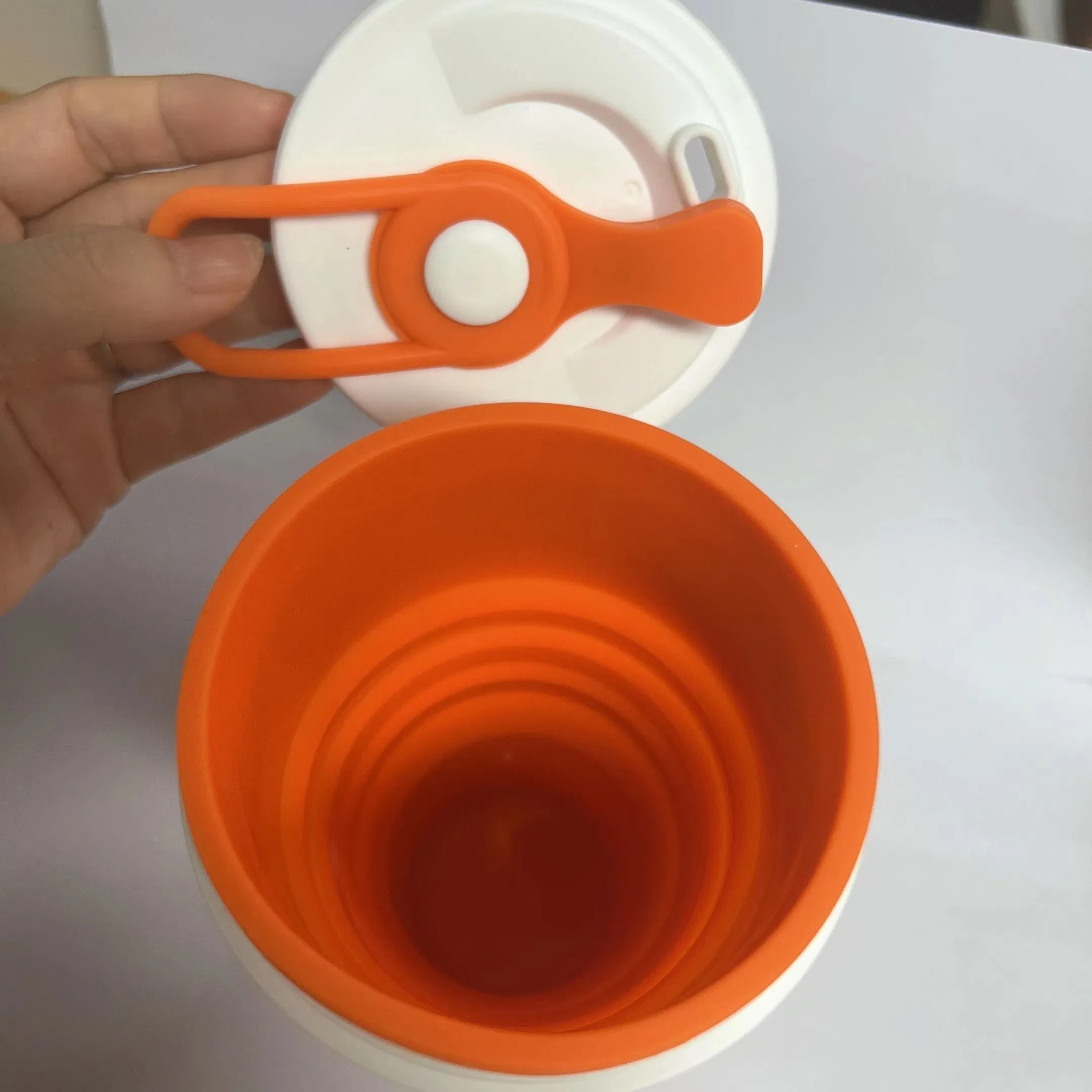 Wholesale Folding Multifunctional Collapsible Silicone Coffee Cup