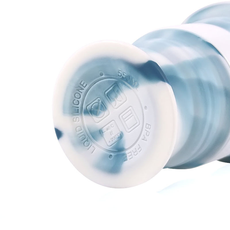 Promotion Christmas Gifts Outdoor & Home Daily-Use Fashion Cool Reusable Silicone Collapsible Retractable Folding Silicon Water Cup 550ml 20oz with Lid & Straw