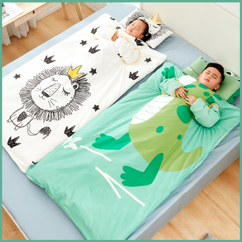 Multifunction Warm New Design Quilt with Sleeves for Kids Web Celebrity