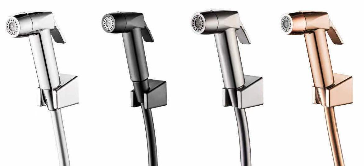 Смеситель для биде с гибким шлангом и держателем