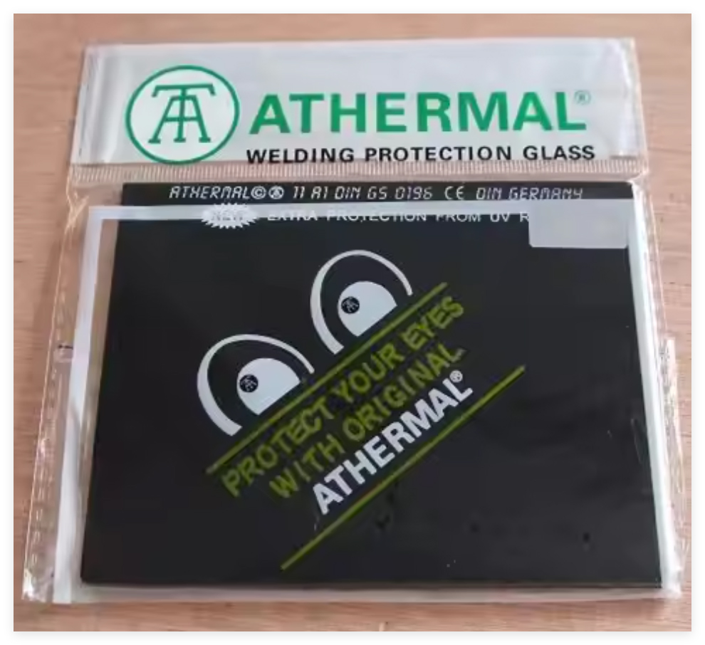 Athermal Blue Welding Glass 83X108X3mm