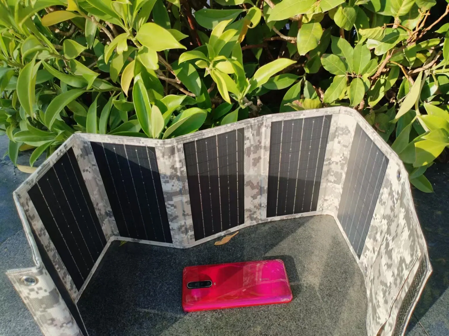 30W 6 Foldable Outdoor Solar Battery Charger for Mobile Phones Power Bank