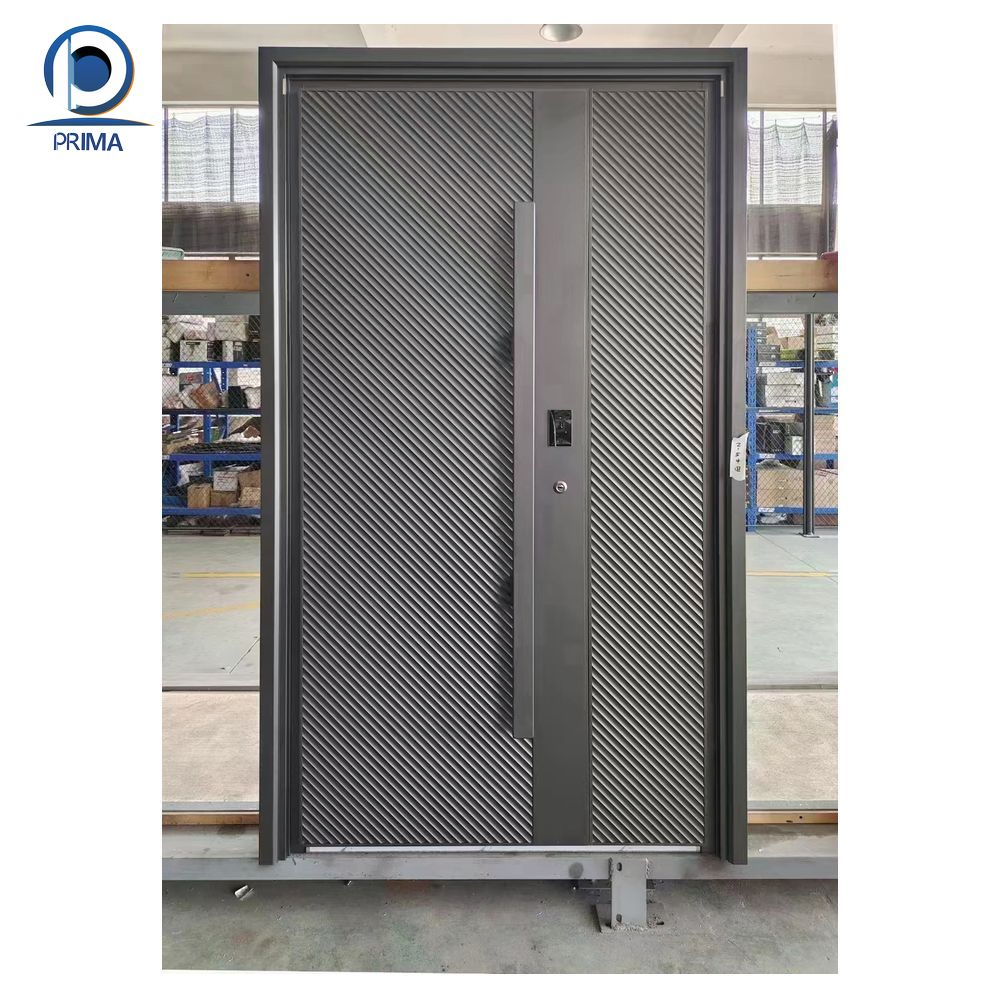 Элитная входная дверь с боковым стеклом