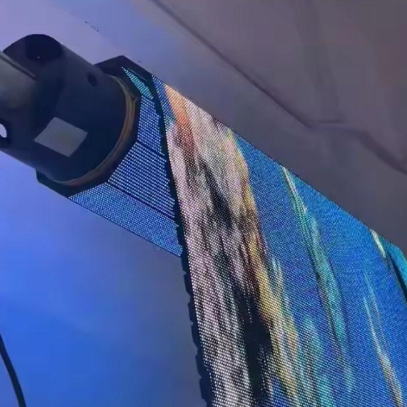 LED Rolling Gate Display Screen P3.91 Screen High Refresh Rate Folding Lifting System