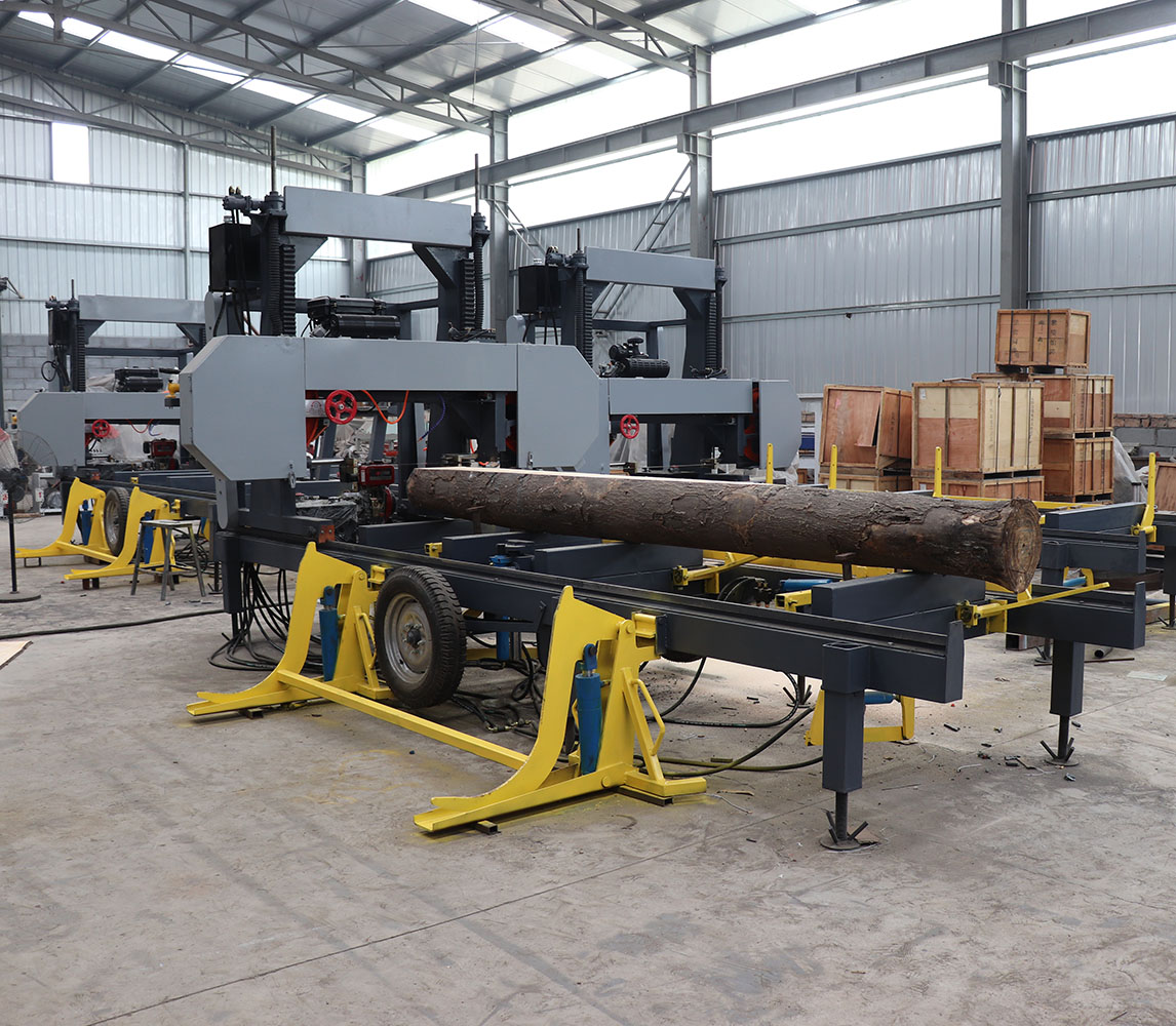 Станок ленточнопильный горизонтальный автоматический по дереву