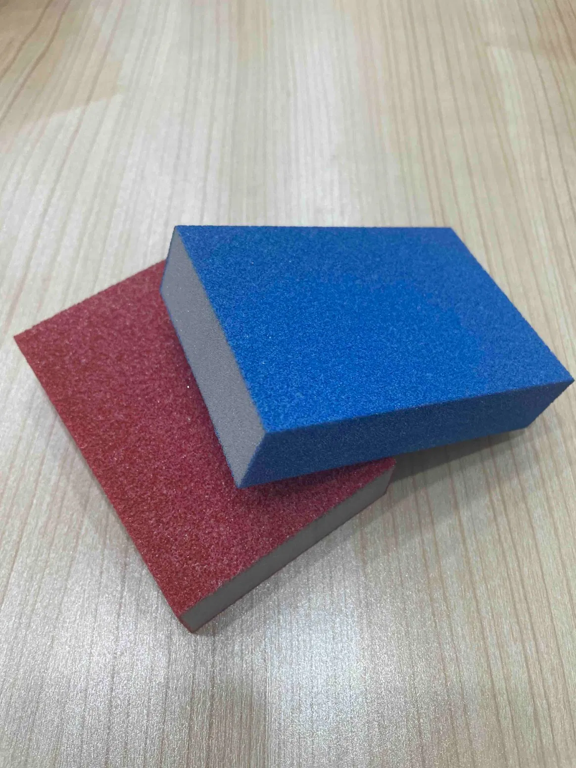 Абразивная губка из оксида алюминия для шлифовки и полировки